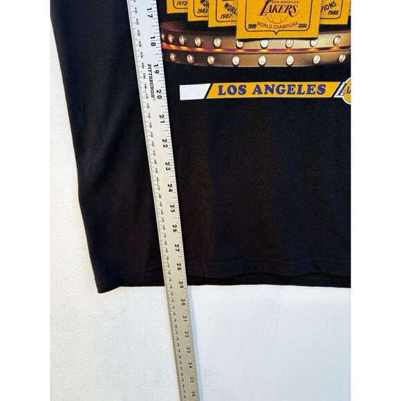 Mitchell & Ness Lakershow Los Angeles Lakers Black T-Shirt Nostalgia Co. Size M - Picture 4 of 5